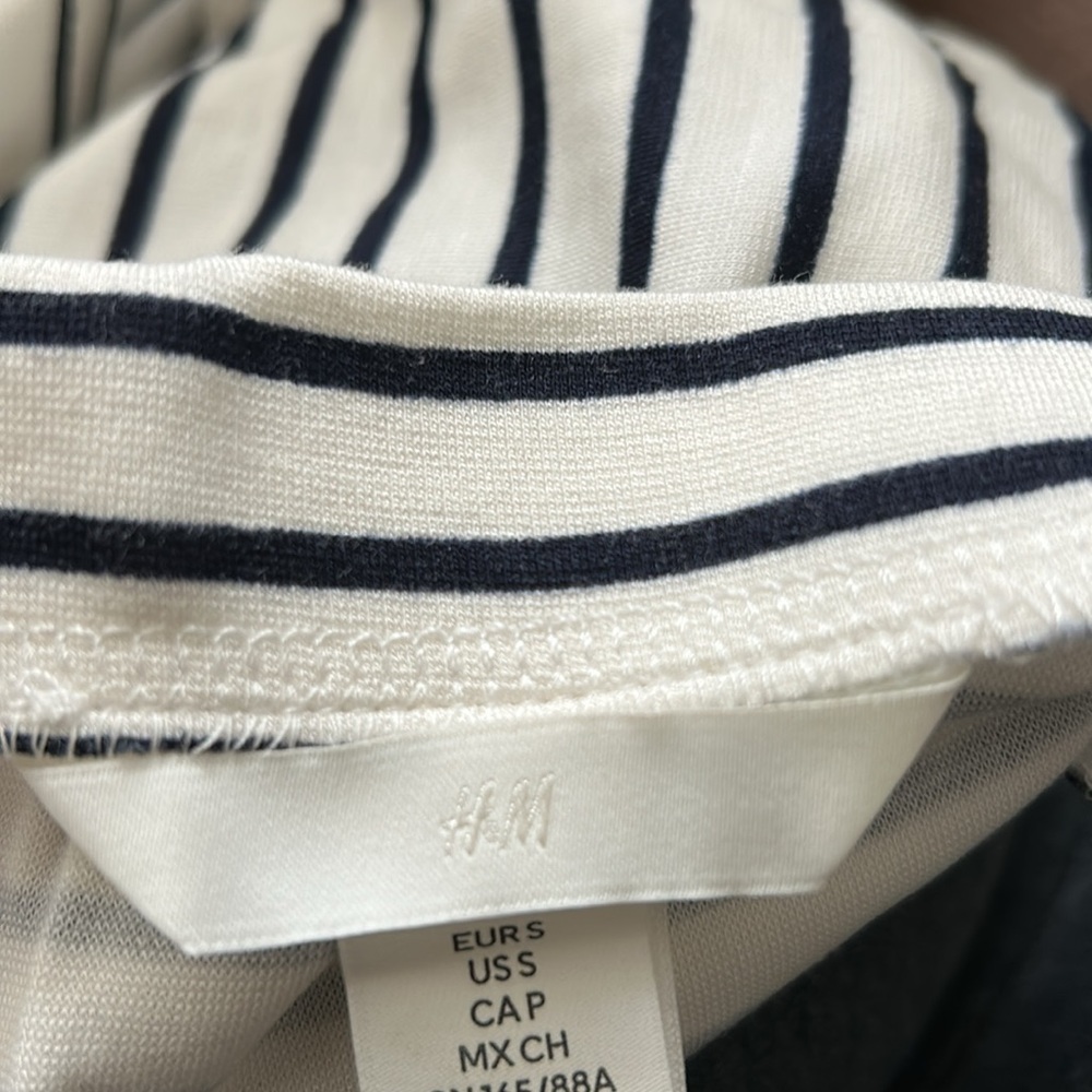 Striped Black and White Women's Top - Picture 6 of 7